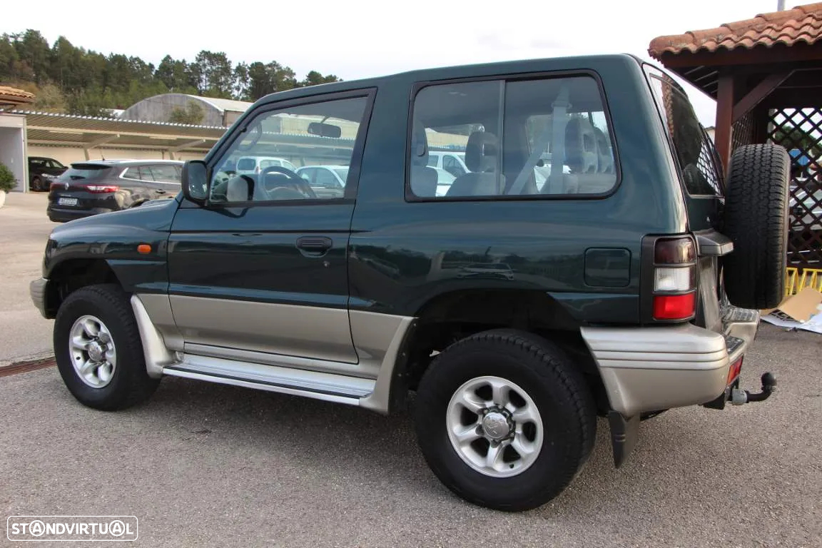 Mitsubishi Pajero 2.8 TD GLS - 20