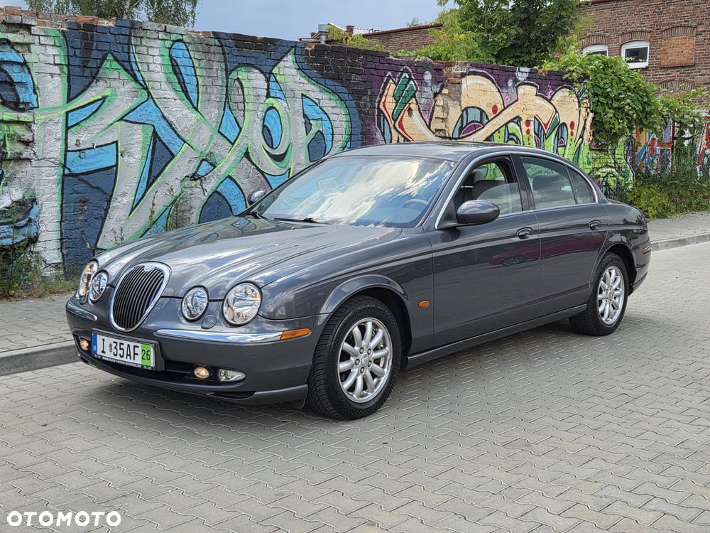 Jaguar S-Type - 4