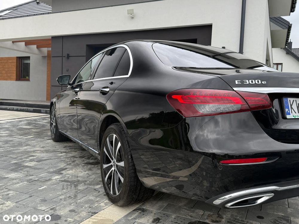 Mercedes-Benz Klasa E 300 Exclusive - 7