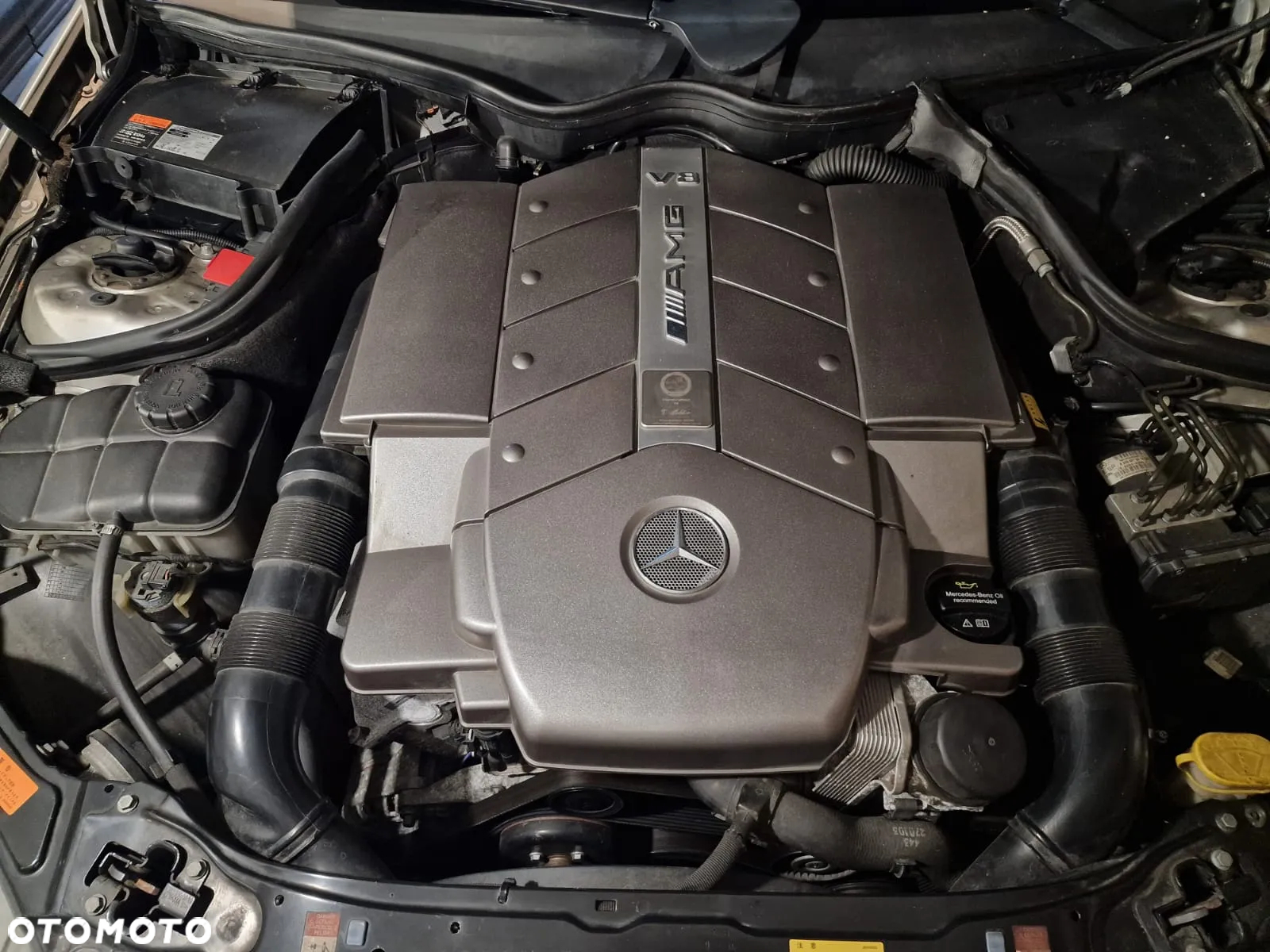 Mercedes-Benz CLK 55 AMG - 8