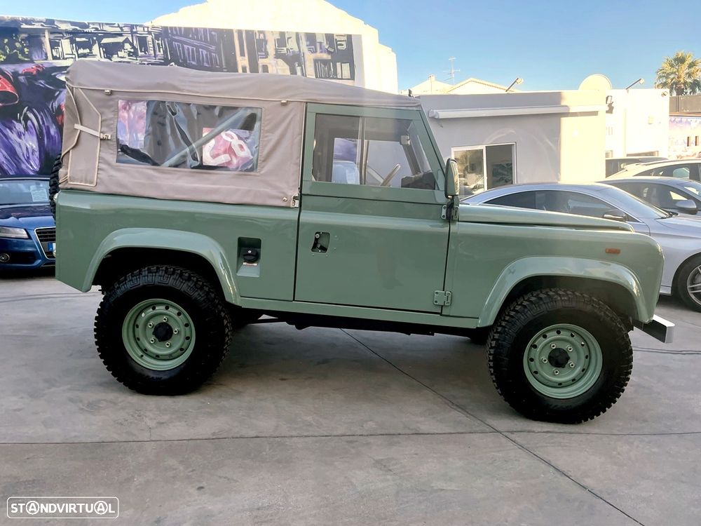 Land Rover Defender 90 2.5 TDi Metal Top - 3