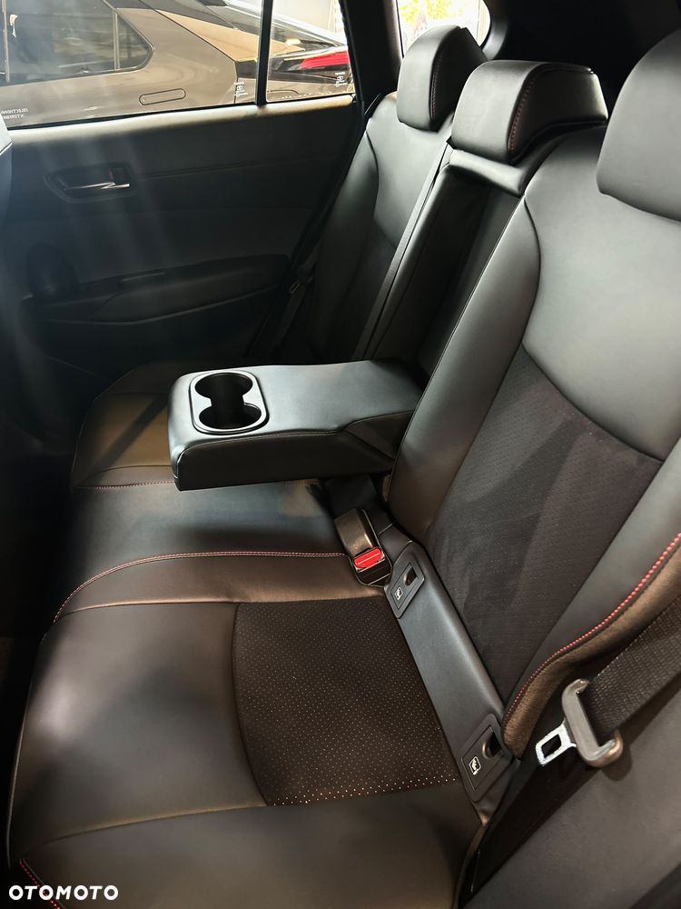 Toyota Corolla Cross - 21