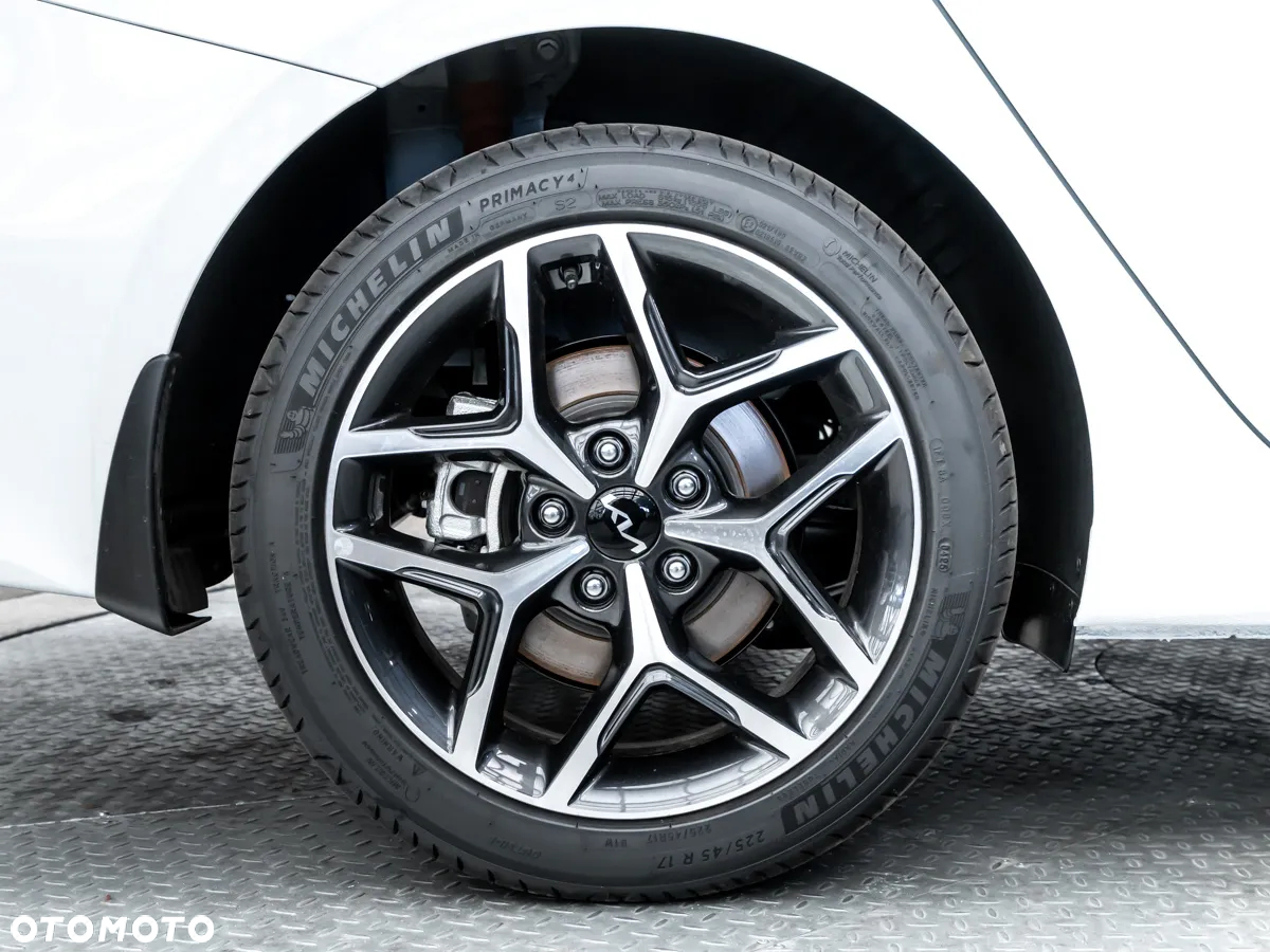 Kia Ceed 1.5 T-GDI Tribute DCT - 8