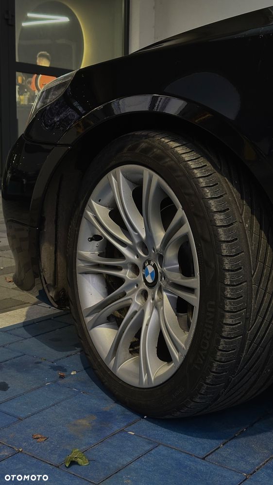 BMW Seria 5 520d Edition Exclusive - 14