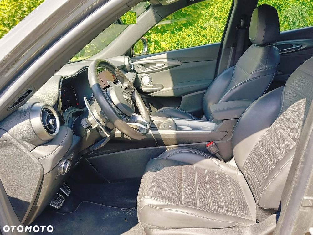 Alfa Romeo Tonale 1.5 VGT Veloce - 15
