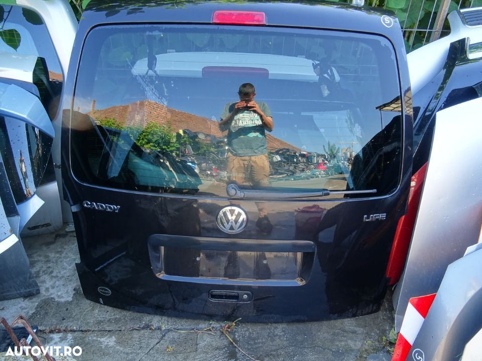 Vand Haion Volkswagen Caddy din 2008 volan pe stanga fara rugina fara lovituri - 1