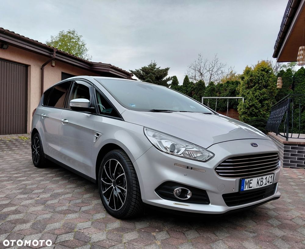 Ford S-Max