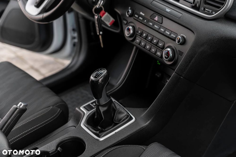 Kia Sportage 1.6 GDI 2WD VISION - 25