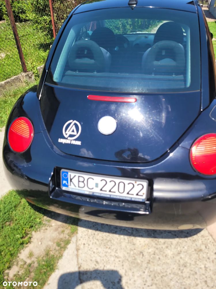 Volkswagen New Beetle - 6