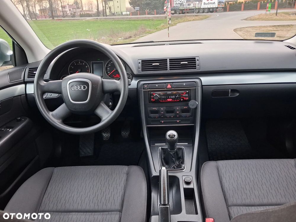 Audi A4 Avant 1.6 - 32