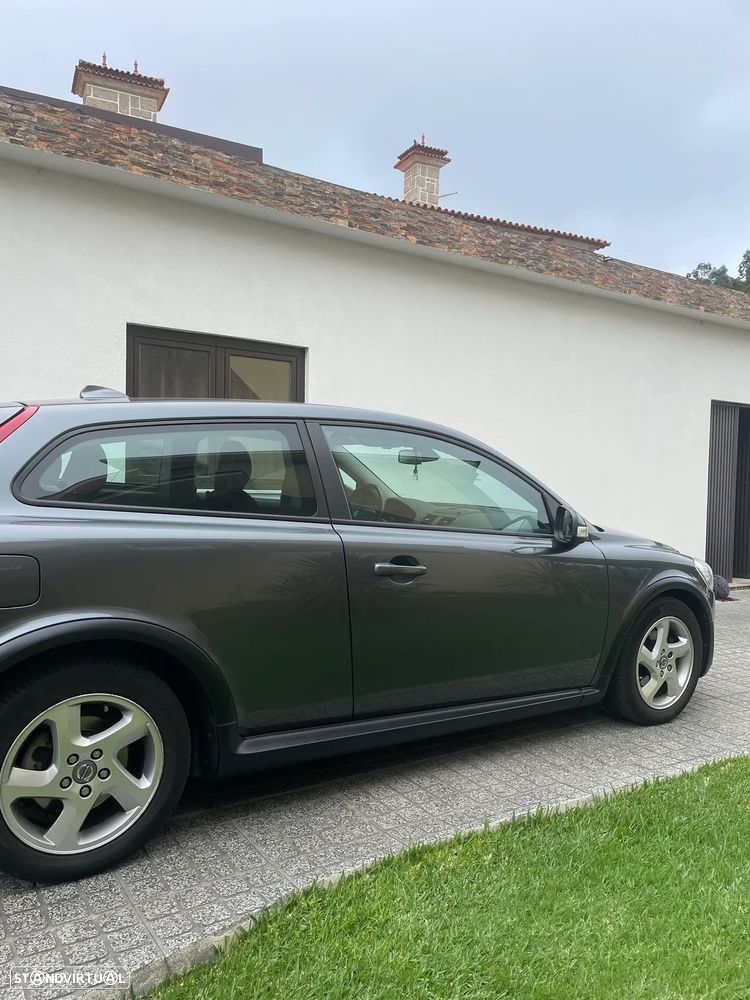 Volvo C30 1.6 D Drive 99g Summum Start/Stop - 8