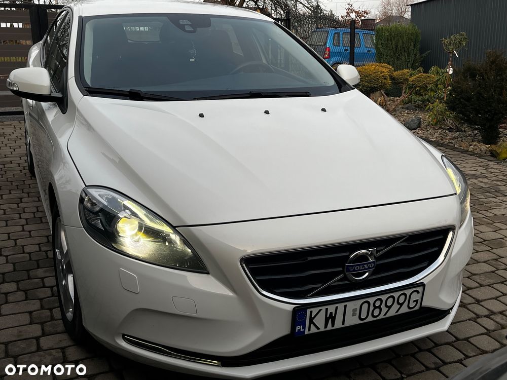 Volvo V40 T2 - 7