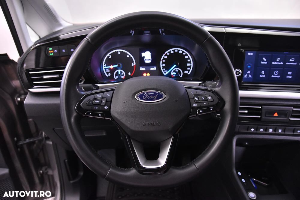 Ford Tourneo Connect - 16