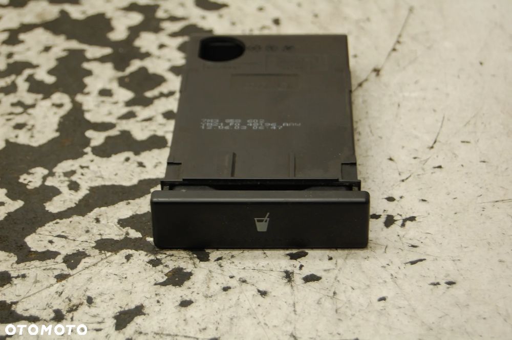 ICHWYT NA KUBEK 7M3858601 7M3858602 SEAT ALHAMBRA LIFT VW SHARAN LIFT - 3