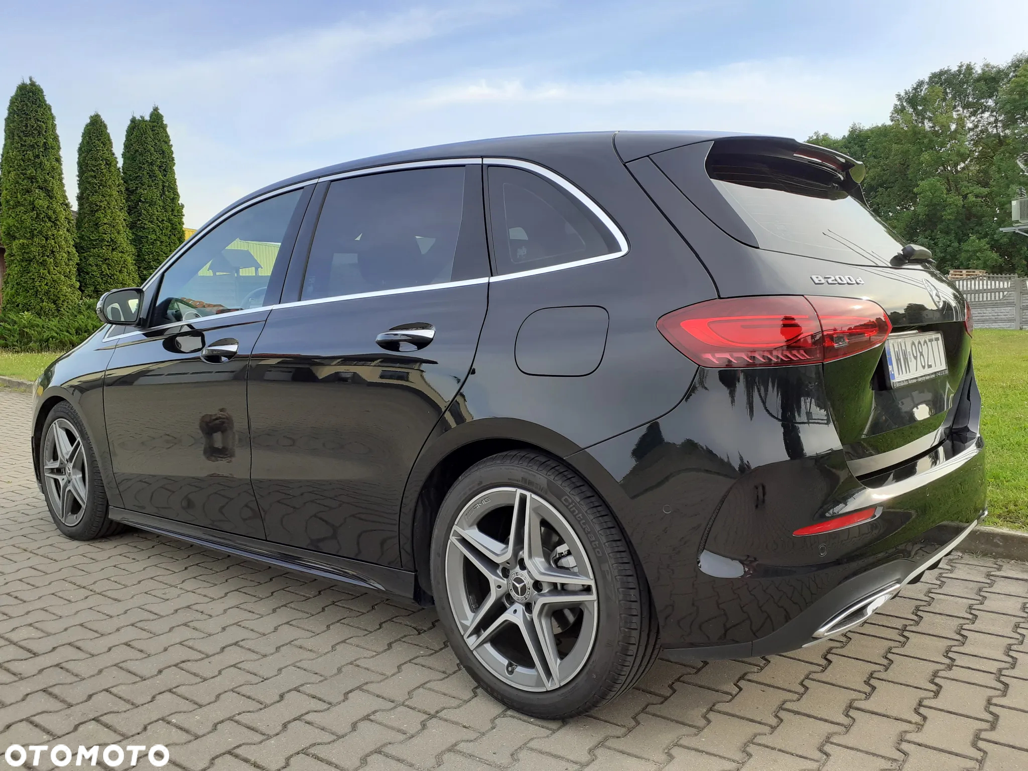 Mercedes-Benz Klasa B 200 d AMG Line 8G-DCT - 5