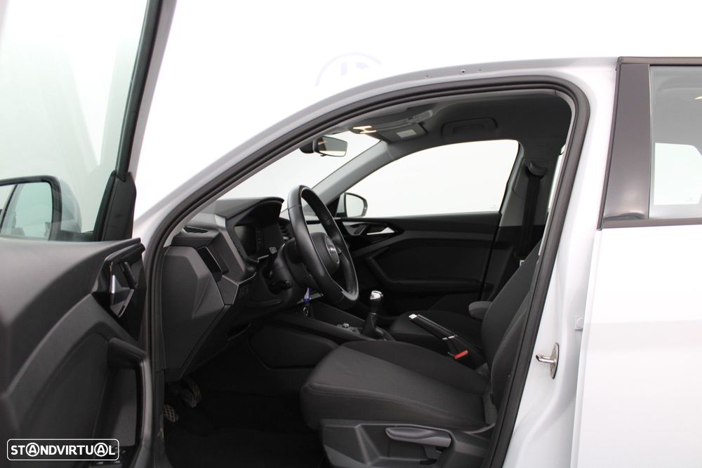 Audi A1 Sportback 25 TFSI Advanced S tronic - 17