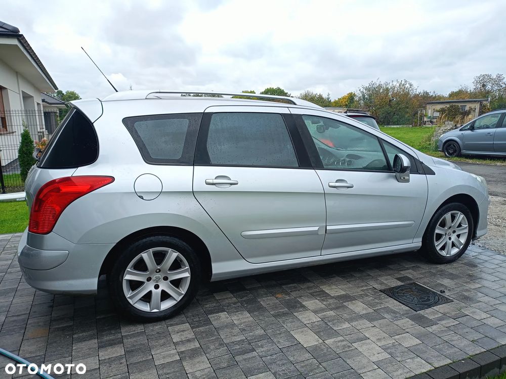 Peugeot 308 1.6 HDi Premium - 3