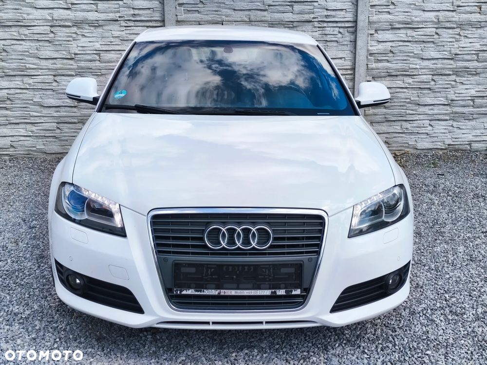 Audi A3 Sportback 2.0 TDI DPF (DSG) S tronic S line Sportpaket plus - 21
