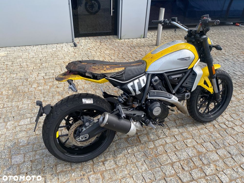 Ducati Scrambler - 8