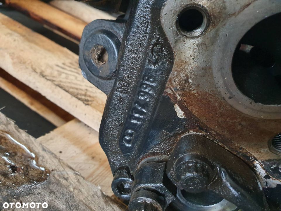 POMPA OLEJOWA CASE MAGNUM 280 - 2