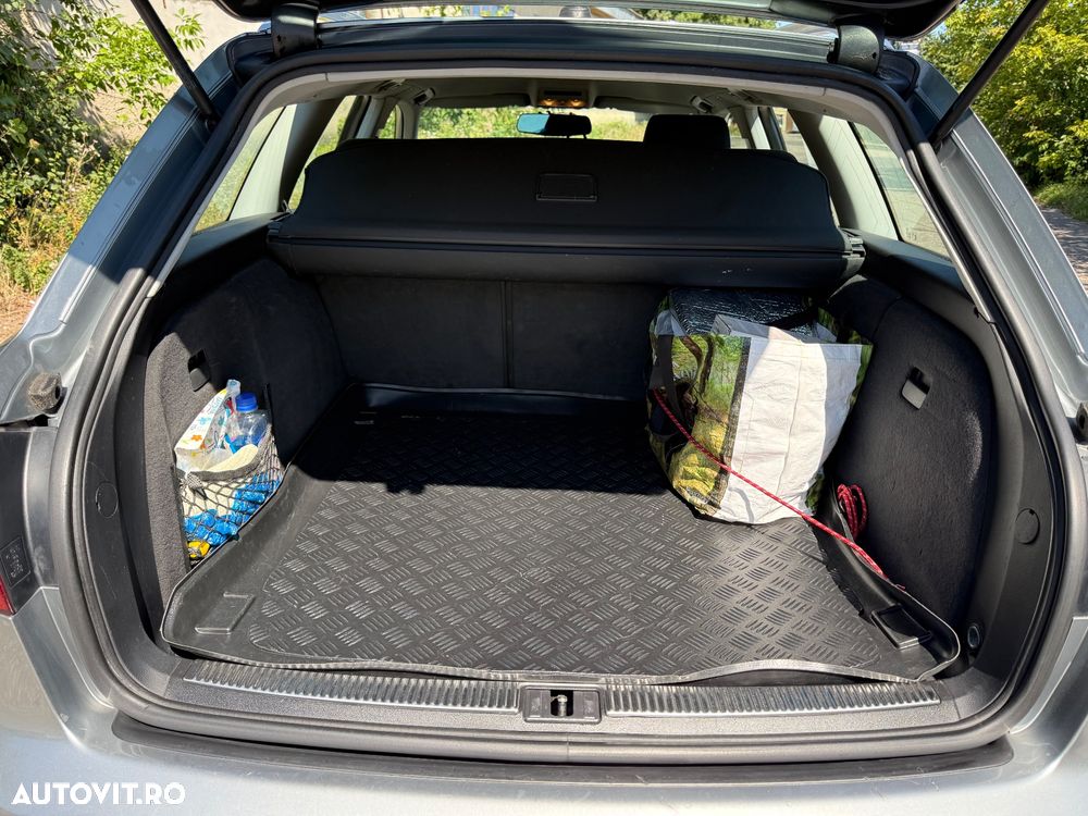 Audi A4 Avant 2.0 TDI Multitronic - 11