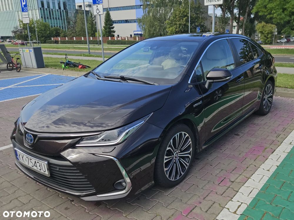 Toyota Corolla - 1