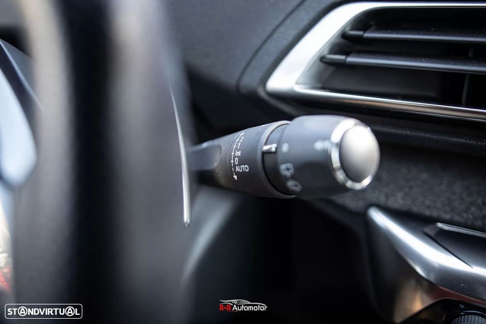 Peugeot 3008 1.5 BlueHDi GT Line EAT8 - 39