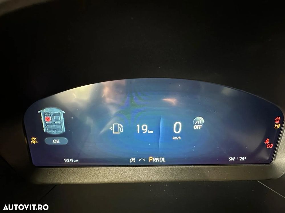 Ford Kuga 1.5 EcoBoost A8 FWD Titanium - 7