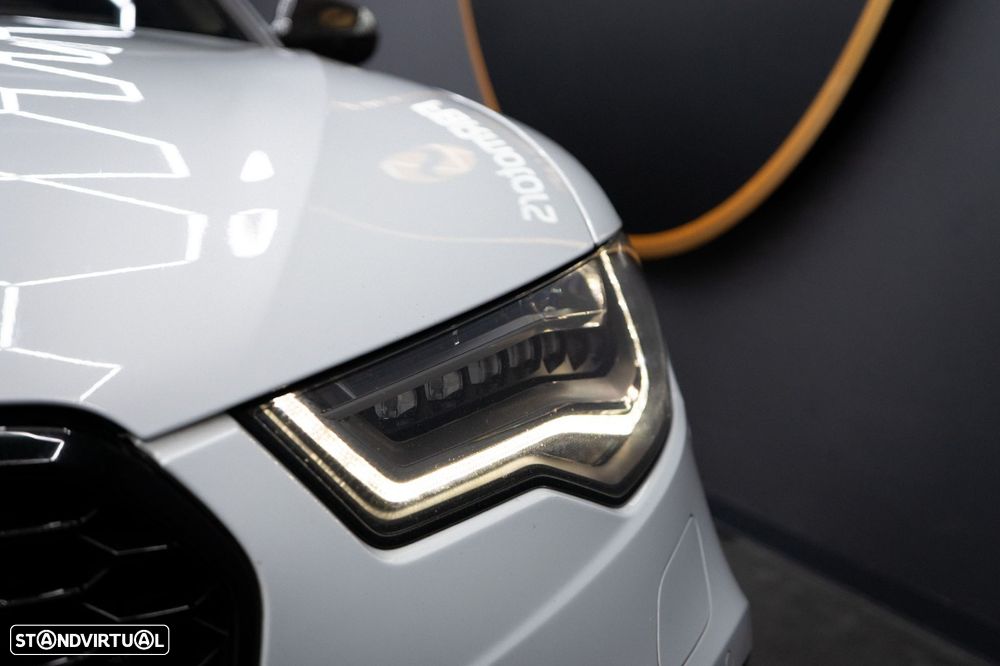 Audi RS6 Avant 4.0 TFSi quattro Tiptronic - 17