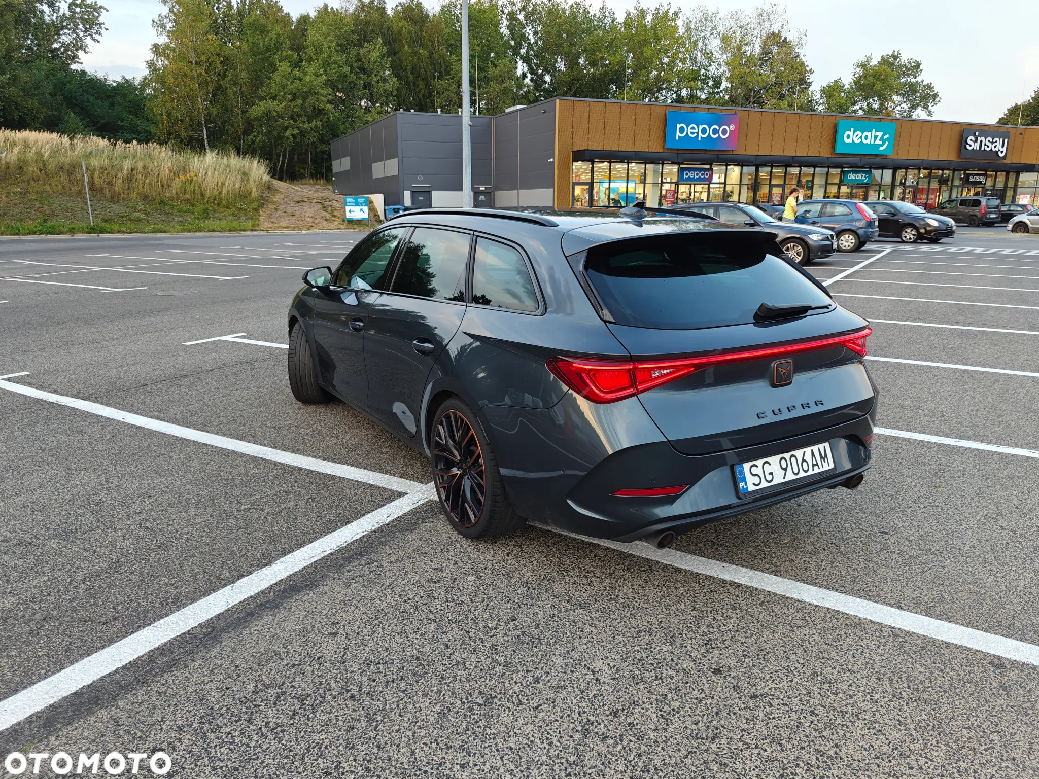 Cupra Leon Sportstourer - 3
