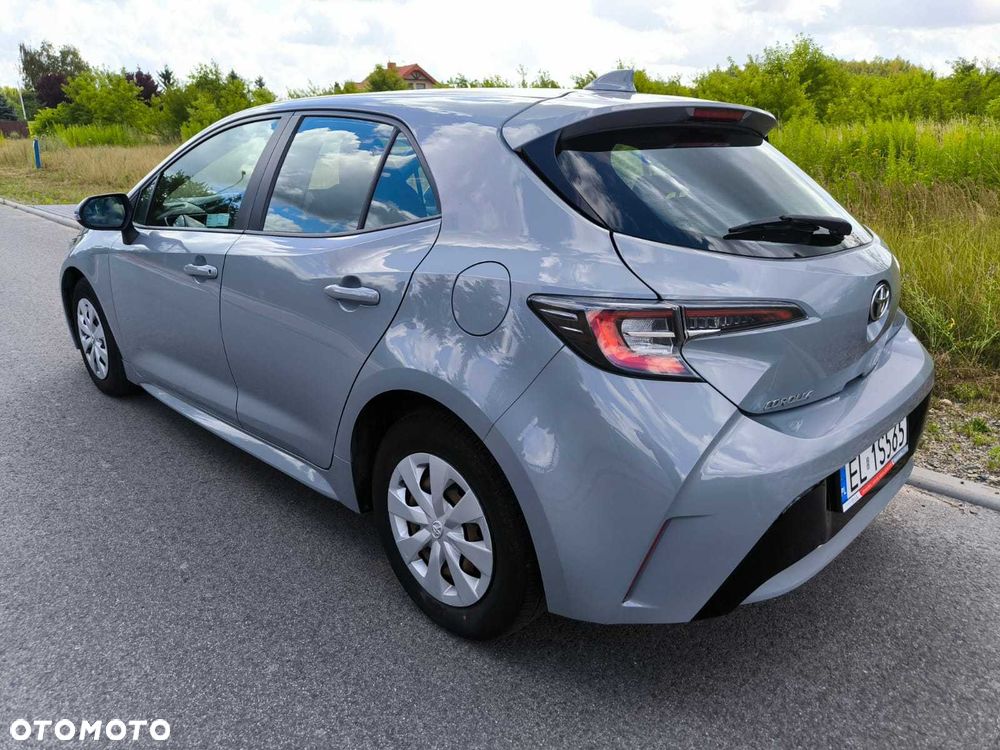 Toyota Corolla - 5