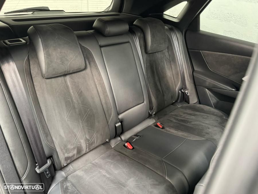 DS DS7 Crossback 1.5 BlueHDi Performance Line EAT8 - 39