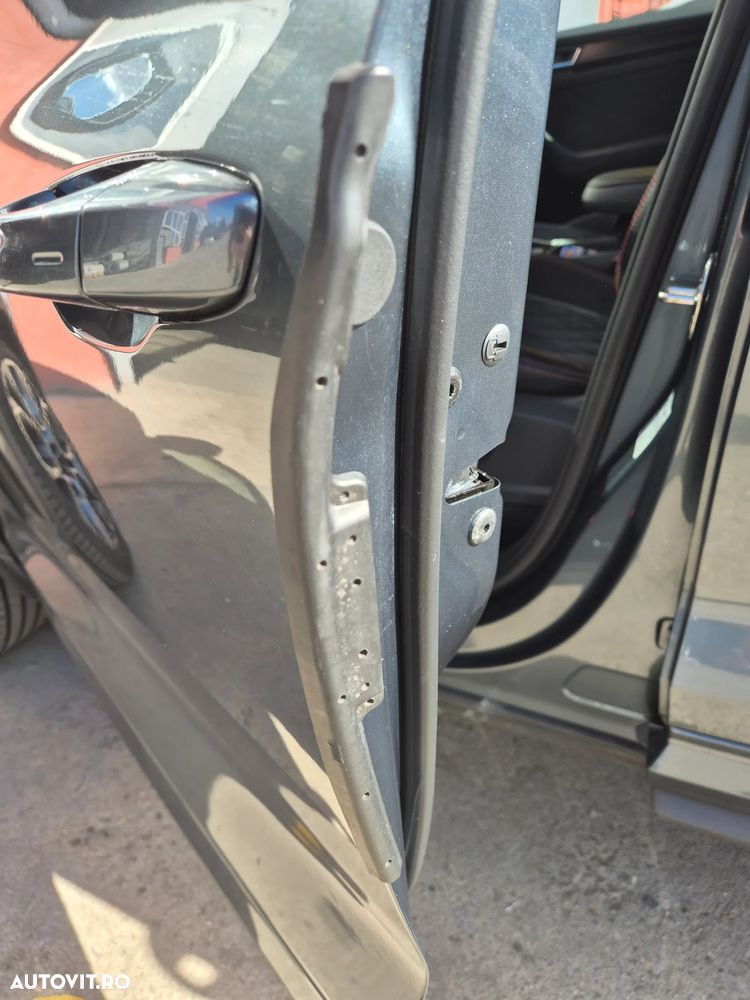 Skoda Kodiaq 2.0 TDI 4X4 DSG RS - 9