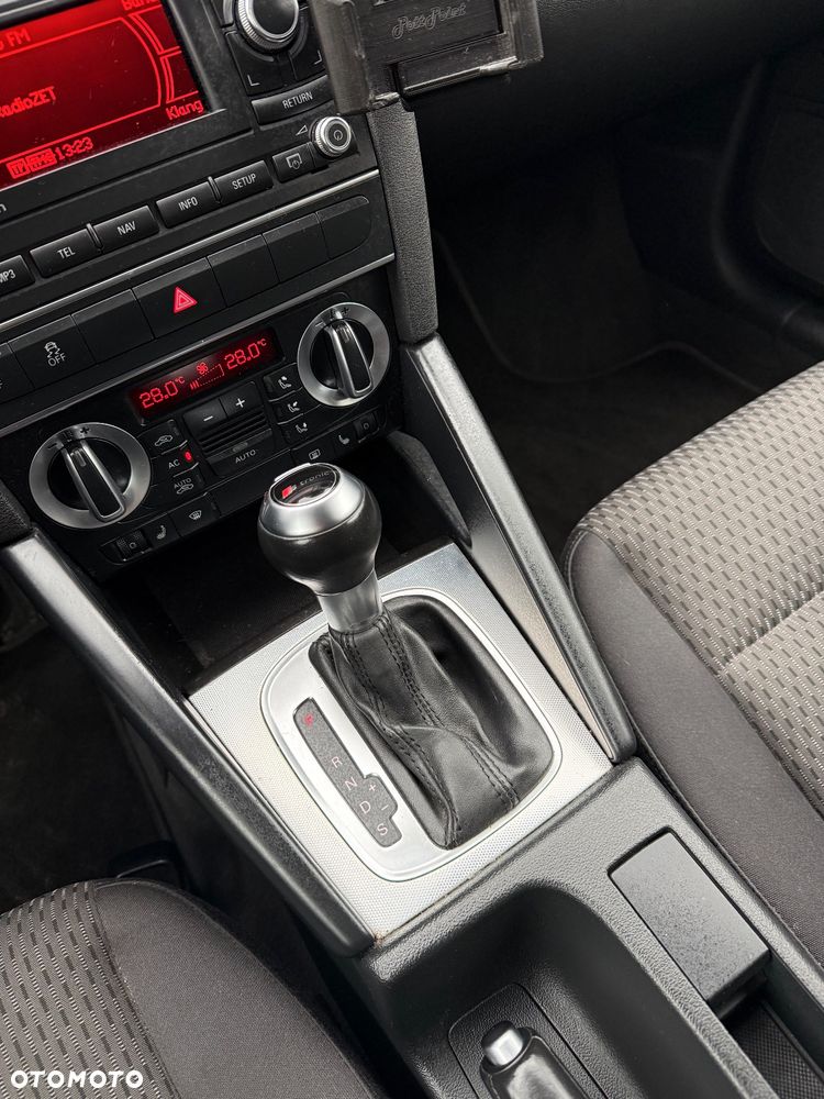 Audi A3 Sportback 2.0 TDI DPF S tronic Attraction - 27