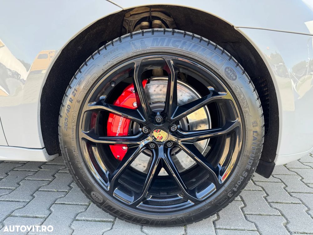 Porsche Macan GTS - 20