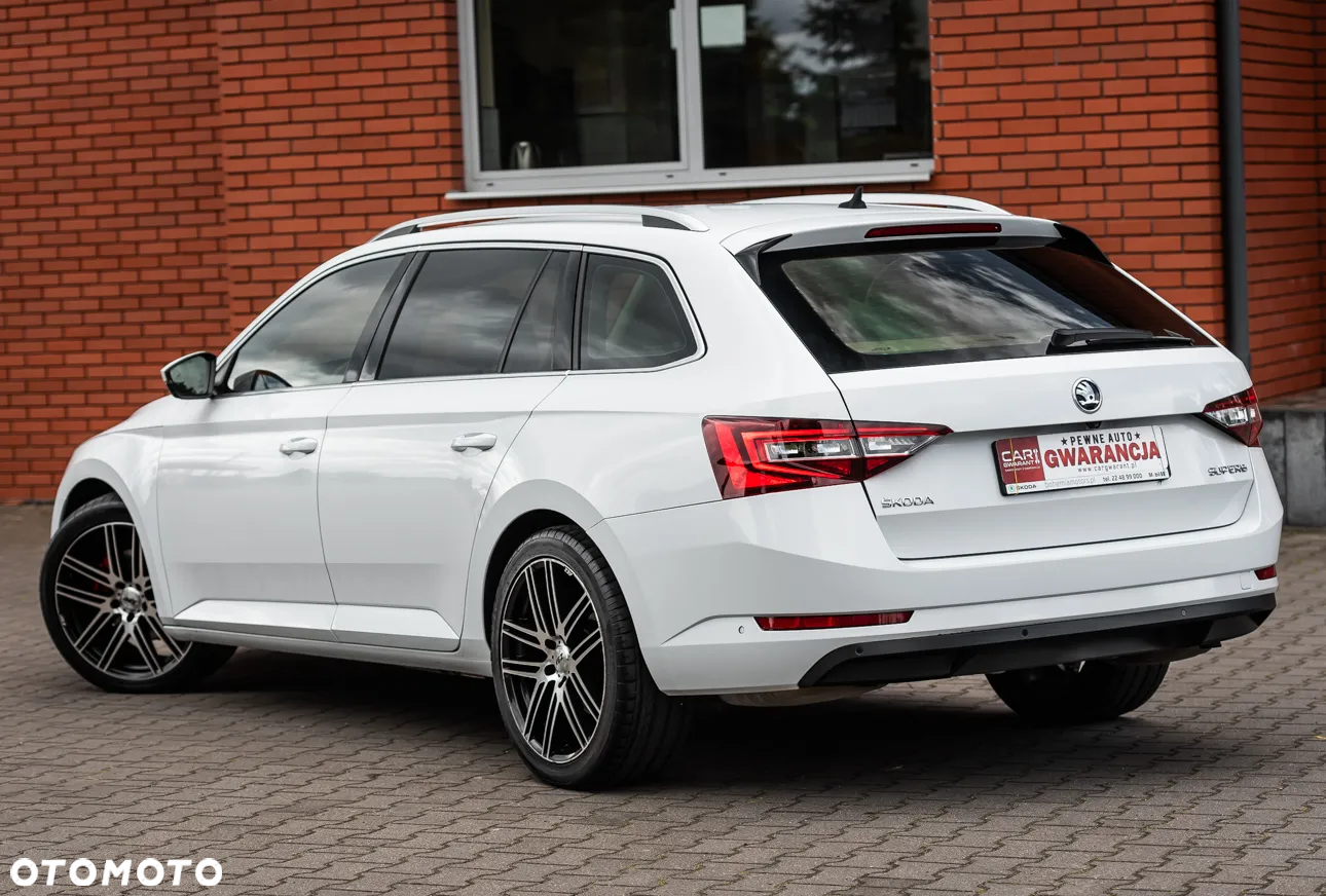 Skoda Superb 2.0 TSI Sportline DSG - 16
