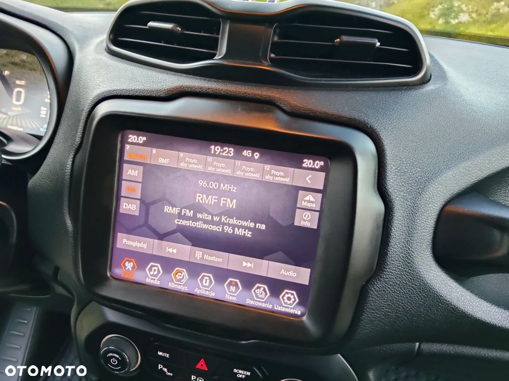 Jeep Renegade 1.3 T-GDI 4xe Automatik S - 18