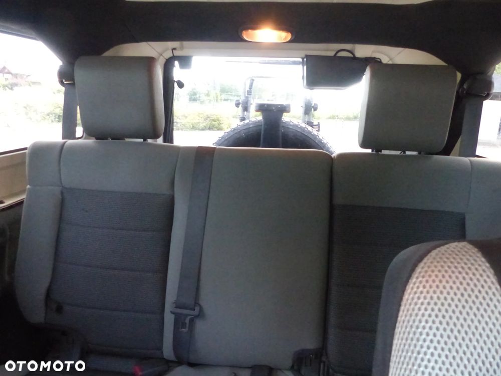 Jeep Wrangler Unlimited 3.8 Automatik Sahara - 22