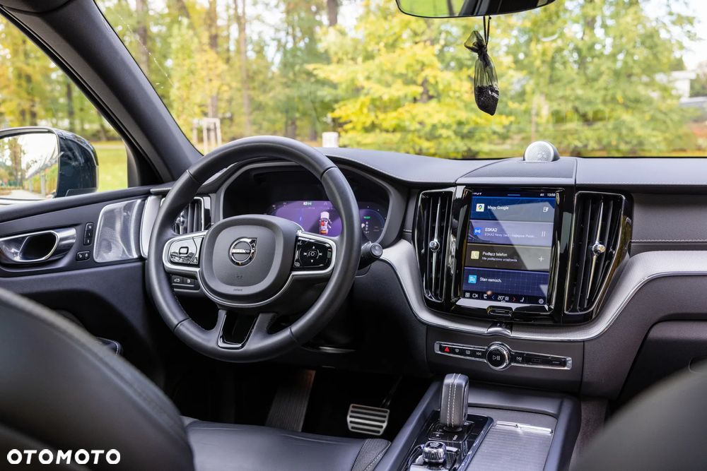 Volvo XC 60 T8 Plug-In Hybrid AWD Polestar Engineered - 28