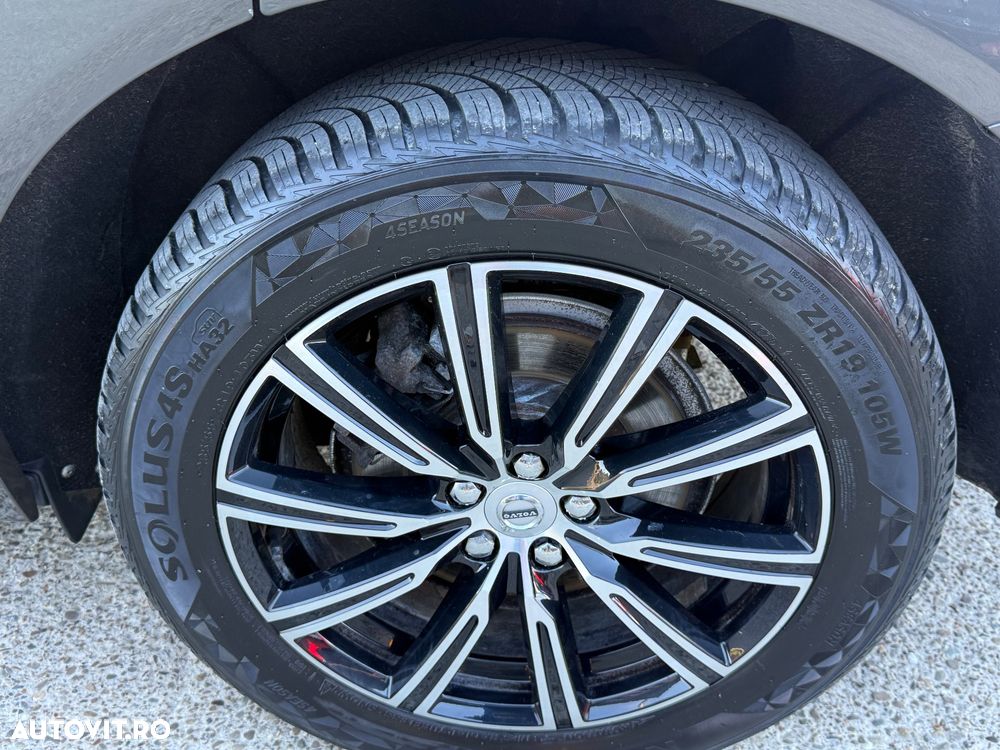 Volvo XC 60 D5 AWD Inscription - 8