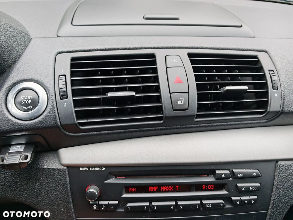 BMW Seria 1 - 24