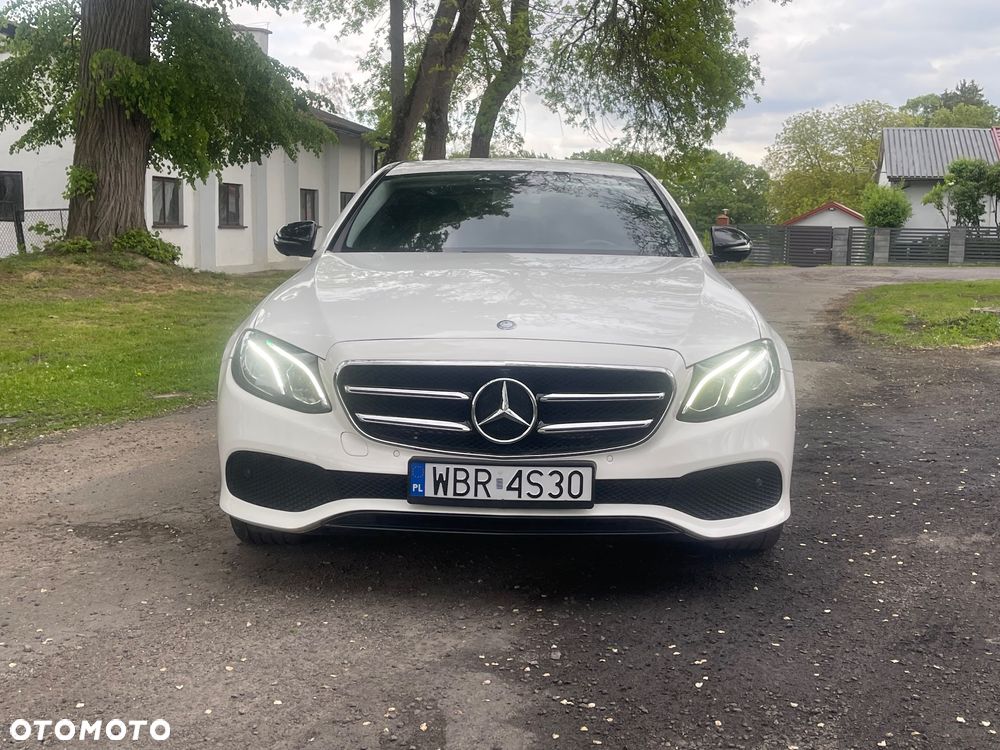 Mercedes-Benz Klasa E 220 d 9G-TRONIC - 5