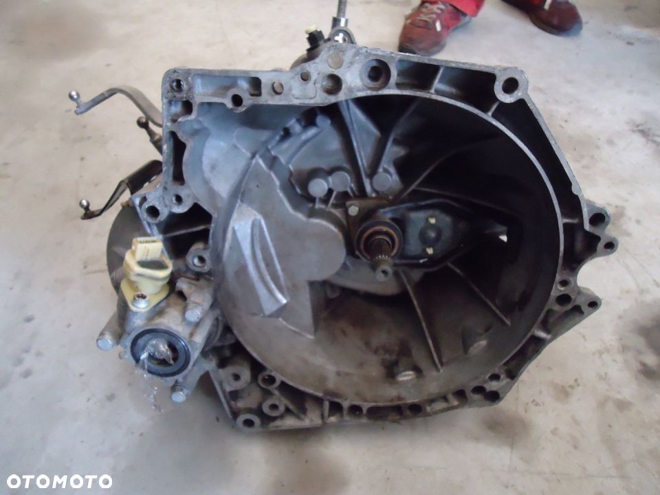 SKRZYNIA BIEGÓW BERLINGO PARTNER 1.6HDI 16V 20DP37 - 1