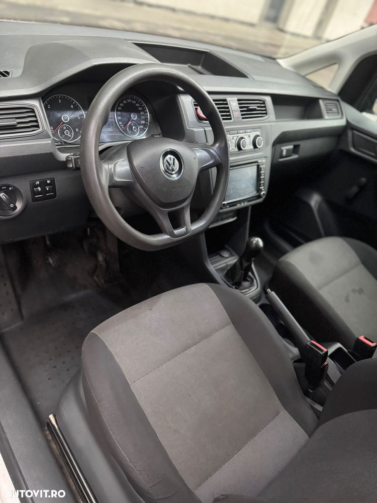 Volkswagen Caddy Maxi - 11