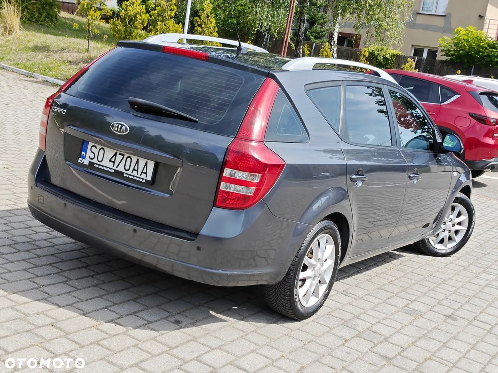 Kia Ceed 1.4 CVVT LX - 6