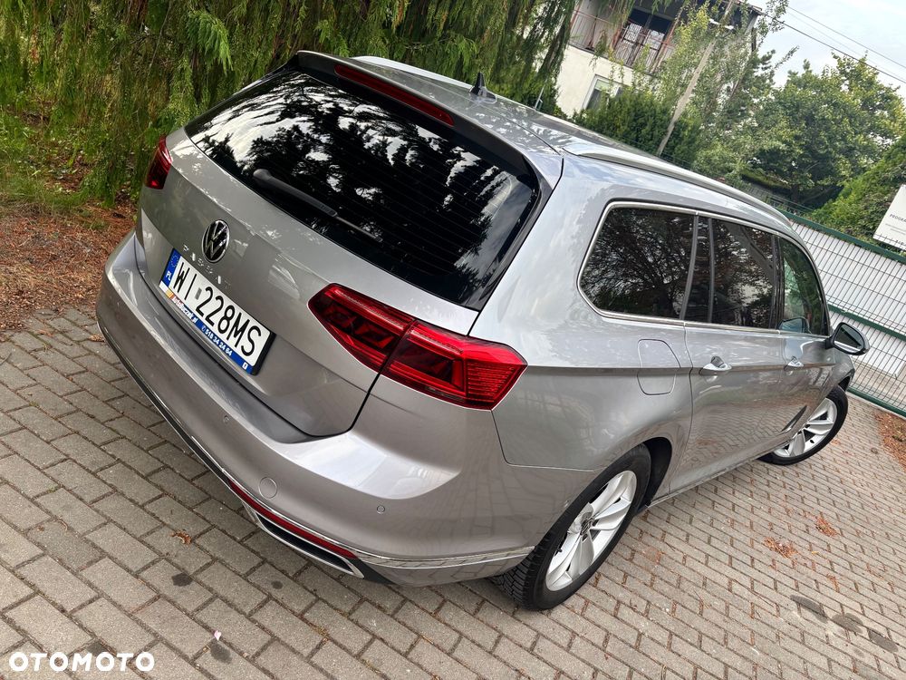 Volkswagen Passat 2.0 TDI EVO Elegance DSG - 8