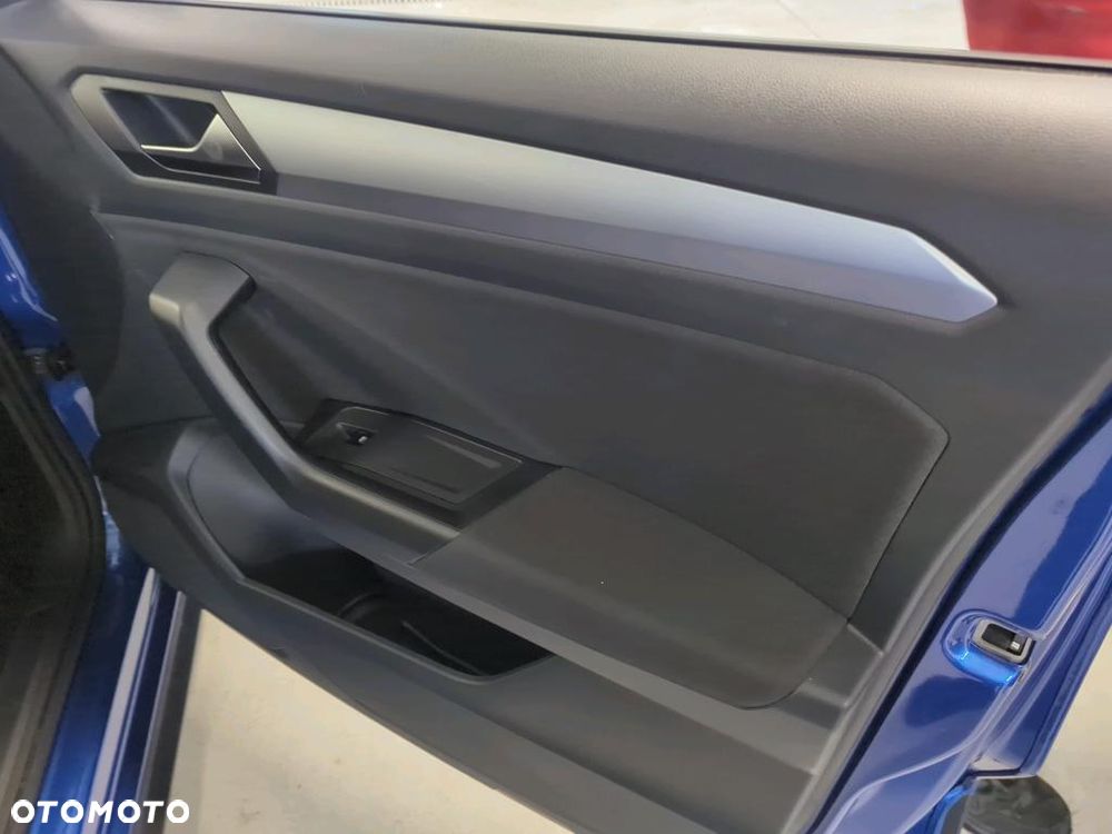Volkswagen T-Roc 1.5 TSI Life - 20