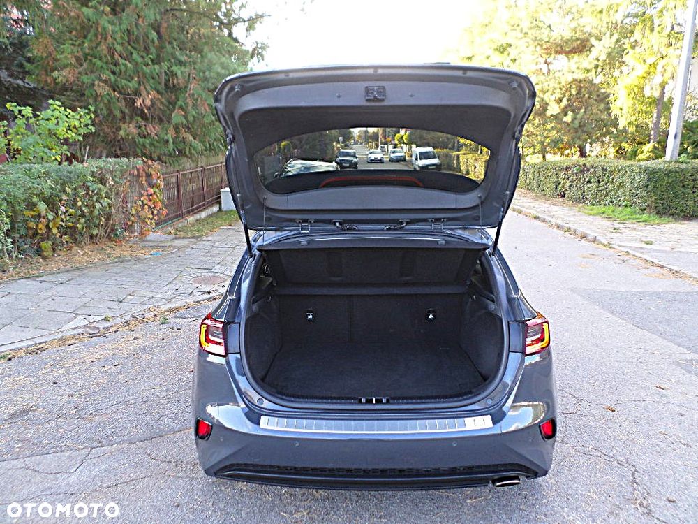 Kia Ceed - 25