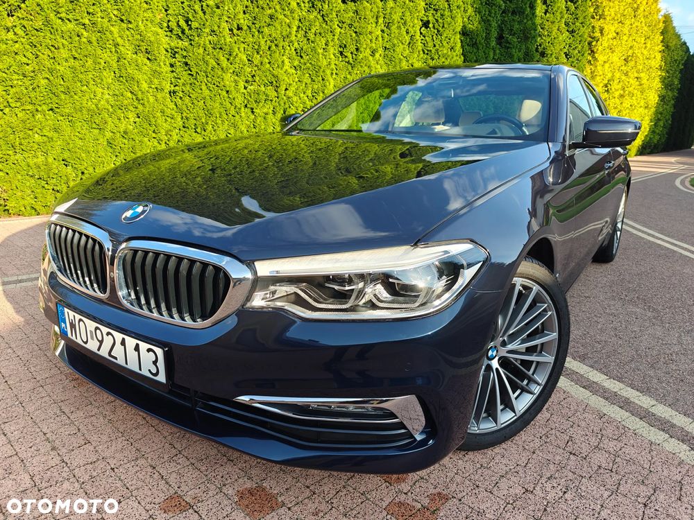BMW Seria 5 530i xDrive Sport Line - 3