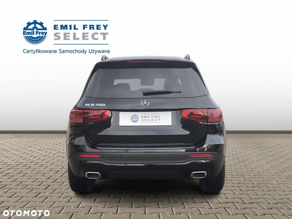 Mercedes-Benz GLB - 6